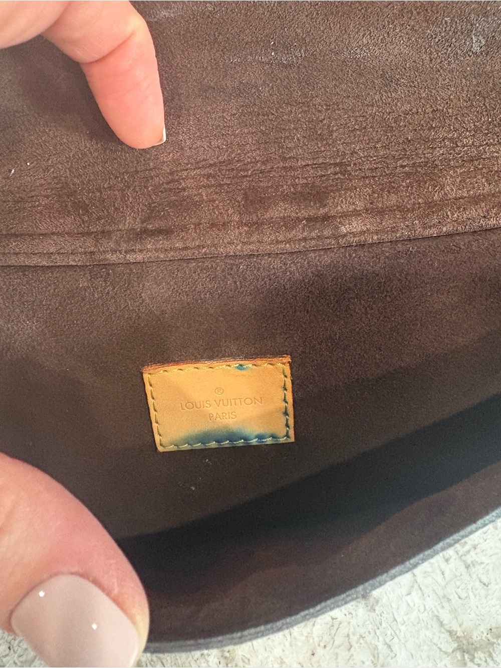 Louis Vuitton Monogram Canvas Shoulder Hobo Bag with Gold Hardware - Picture 10 of 10